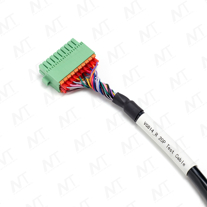 مجموعة أسلاك المنفذ التسلسلي DB9 (RS232)